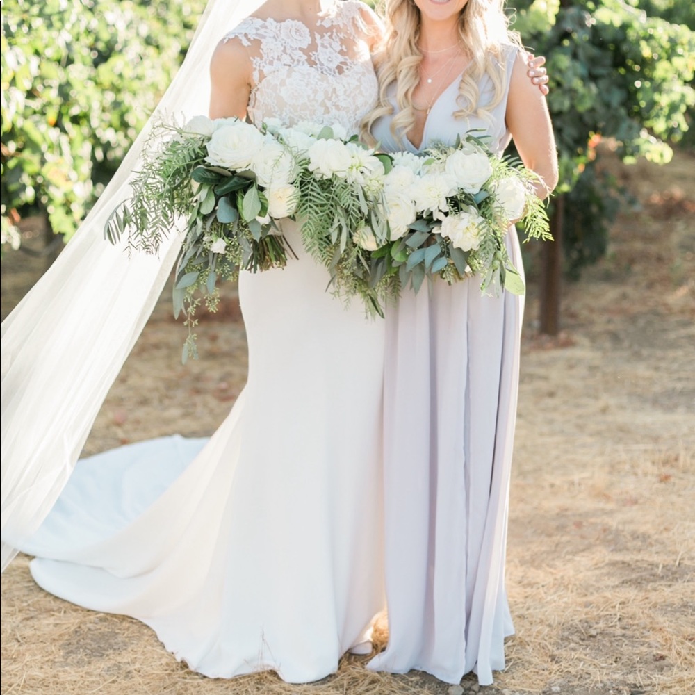 Lulu’s grey maxi dress